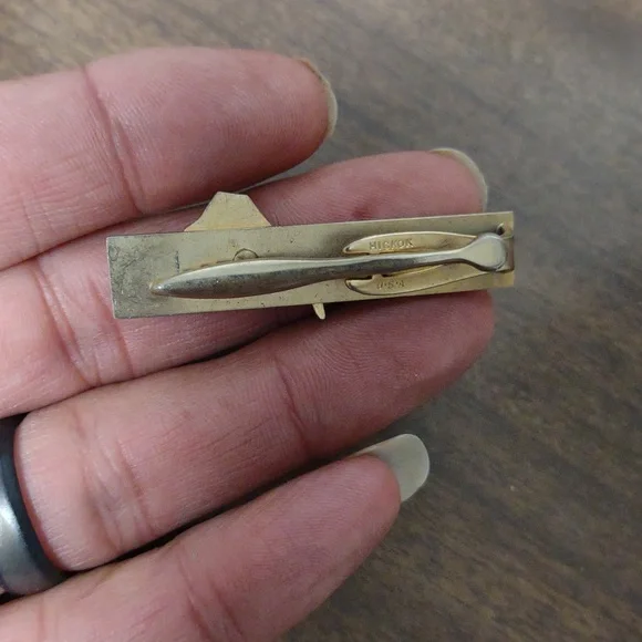 Gold and Brown Sword Fish Tie Clip - Picture 2 of 3